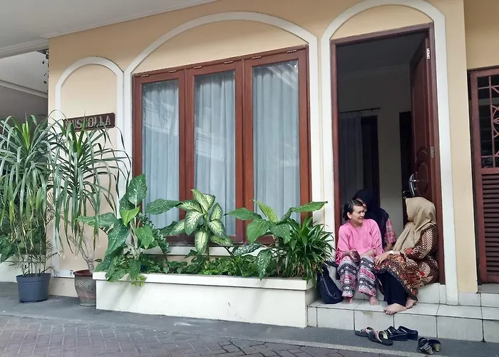 Gardena Homestay Surabaya